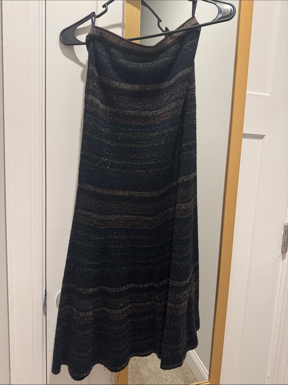 BCBGMaxAzria Black and Brown Knit Midi Skirt